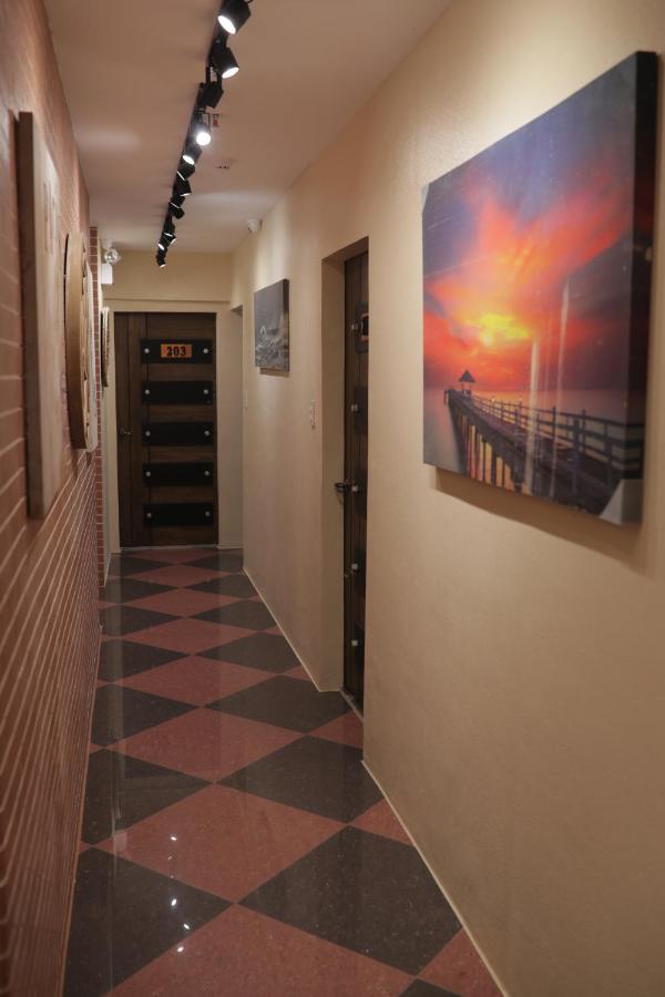 Cerca Hotel Balabag  Extérieur photo