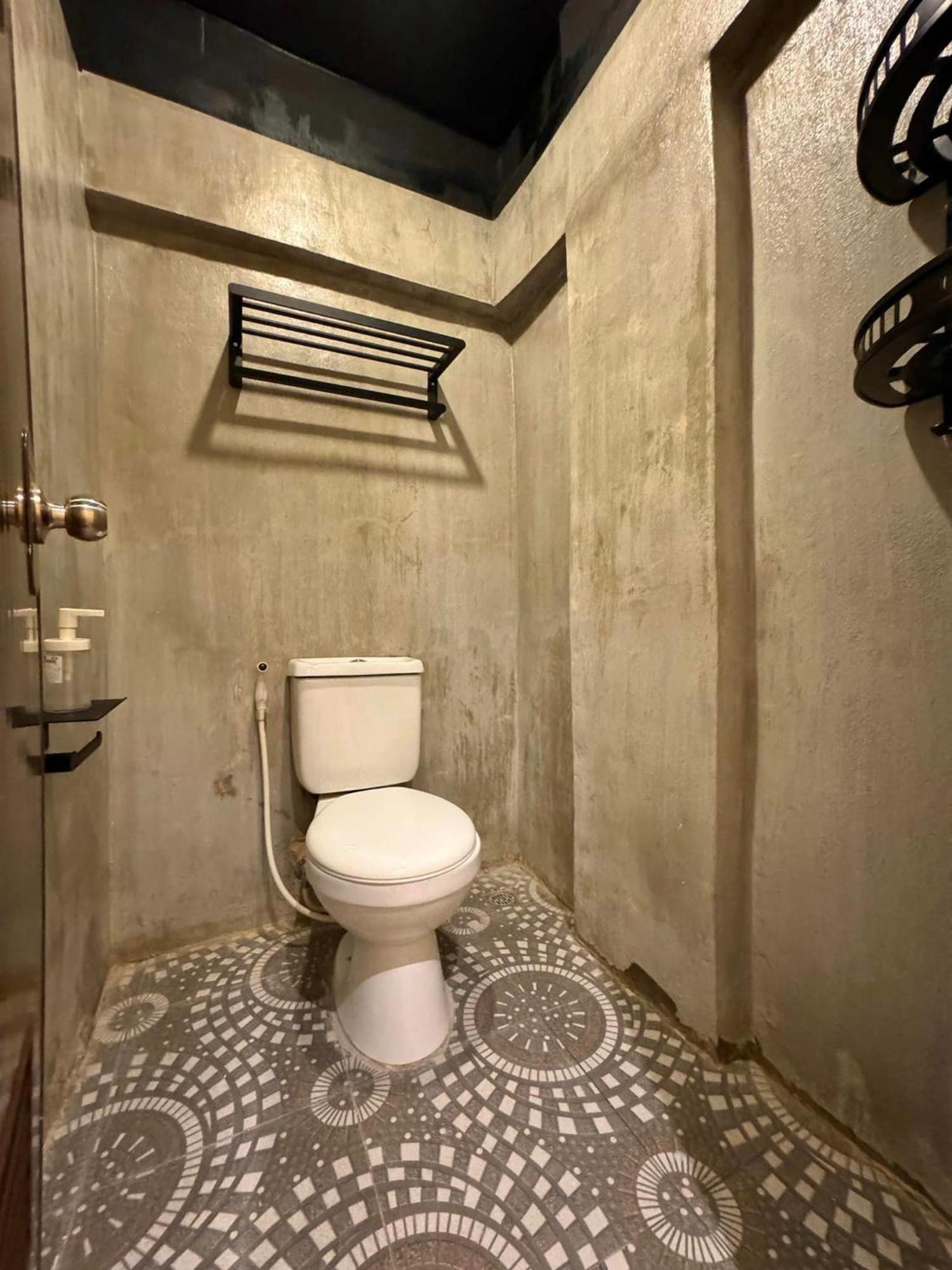 Cerca Hotel Balabag  Extérieur photo
